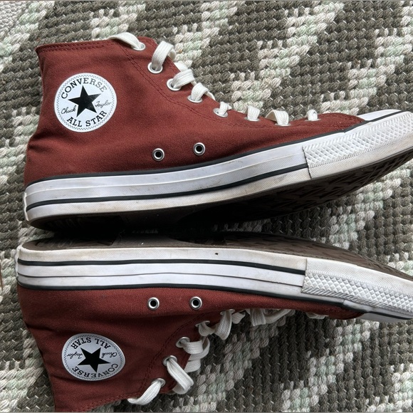 Converse High Top Sneakers - Brown - Men’s 10.5 / Women’s 12.5 - Like New! - Picture 4 of 6